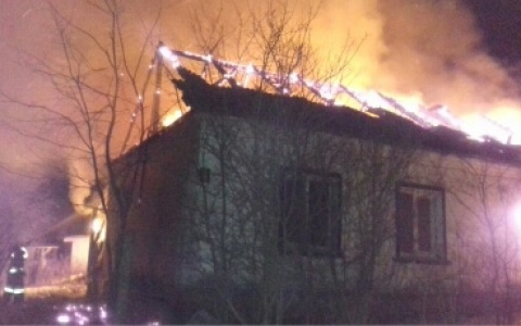 В Гусь-Хрустальном районе огонь полностью уничтожил жилой дом