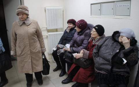 Измотали очереди: владимирцы по несколько часов тратят на оплату ЖКХ