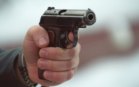 В Коврове подросток выстрелил мужчине в глаз