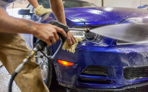 Во Владимирской области открыли автомойки и крытые рынки