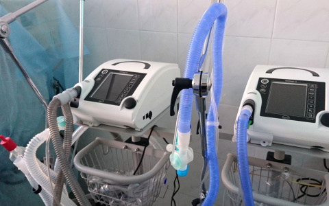 Григорий Аникеев закупил 50 аппаратов ИВЛ для владимирских больниц