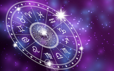 Гороскоп на 11 мая: тельцы окажутся в одиночестве, рыбам пора прибраться в доме
