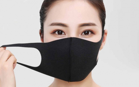 Назван самый легкий способ дезинфекции маски