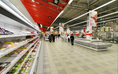 Во Владимирской области закрывают один из крупнейших гипермаркетов