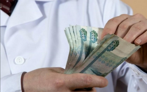 Владимирские прокуроры добились перерасчета выплат медикам