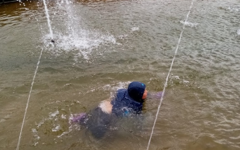 Во Владимире горожан позабавил "юный десантник"