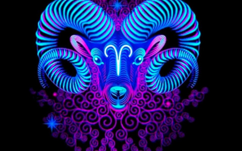 Гороскоп на 15 августа: Водолеи с головой уйдут в работу, а Овны рискуют столкнуться с конкуренцией