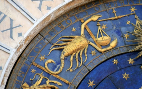 Гороскоп на 27 августа: Овнам нужно быть осторожнее, а Весам поменьше умничать