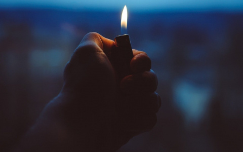 Хотят запретить продавать зажигалки владимирским детям