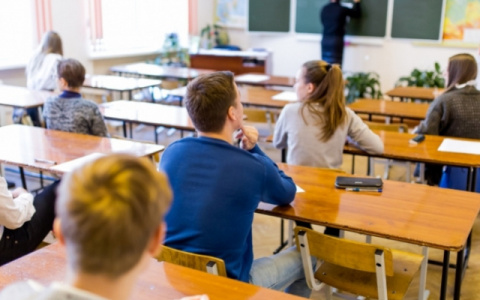 В Роспотребнадзоре рассказали о работе школ в 2021 году