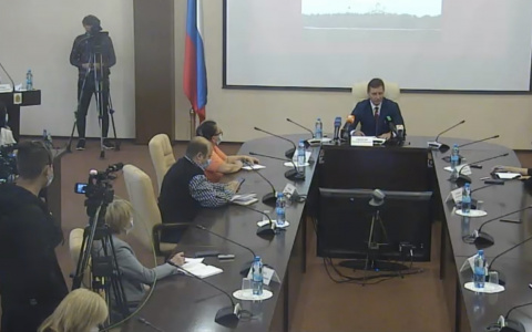 Владимир Сипягин: "Все выплаты и пособия жители получали и будут получать в полном объеме"