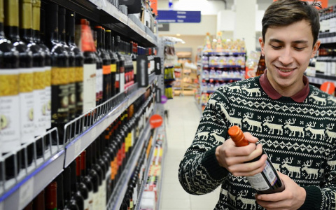 В России хотят ограничить продажу алкоголя на Новый Год