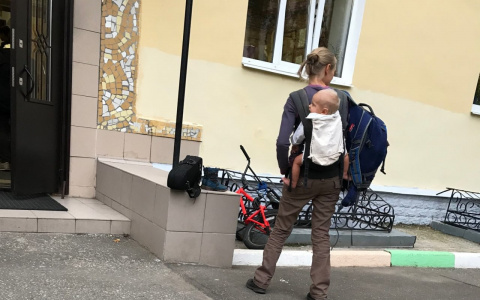 Новость про малыша с голыми ножками разделила владимирцев на два лагеря