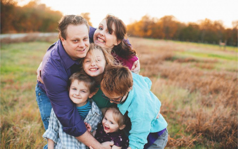 Правительство РФ дополнительно профинансирует выплаты на третьего ребенка