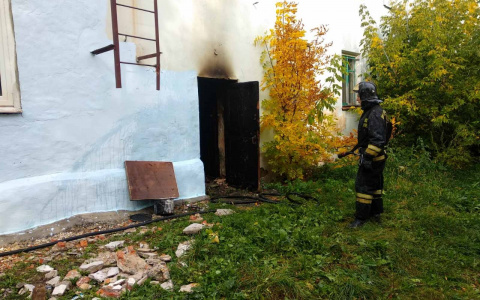 Во Владимире из горящего многоквартирного дома эвакуировали 15 человек