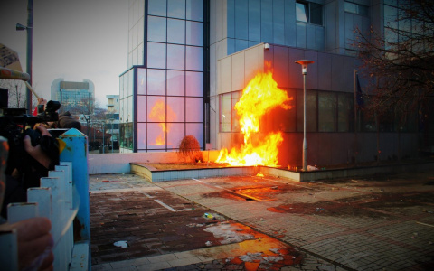 Вирусолог заявил, что новый карантин может привести к массовым беспорядкам