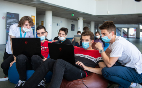 Студенты «Сириуса» отразили кибератаки на олимпийский стадион «Фишт»