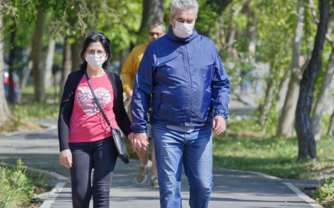 Роспотребнадзор спрогнозировал обострение пандемии коронавируса в начале 2021 года