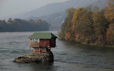 Уплывет или нет: Какими еще вопросами задаются владимирцы во время строительства осенью?