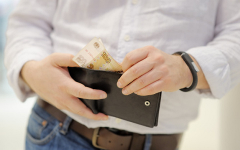 Кабмин вводит новый порядок выплат больничных и пособий