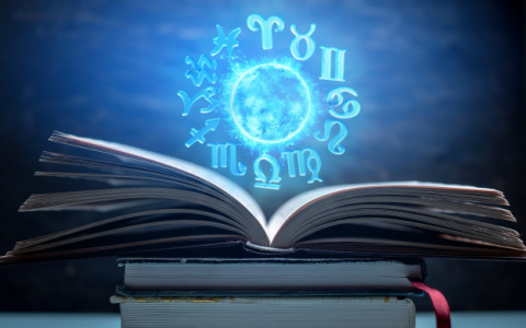 Гороскоп на 26 ноября: подходящий день для деловой активности и укрепления рабочих связей