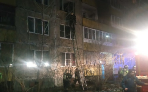 Из-за мусора на балконе во Владимире произошел пожар