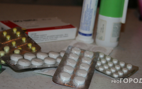 Правительство: "В зимние каникулы аптеки должны быть обеспечены лекарствами"