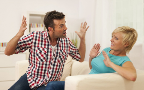 Гороскоп на 17 декабря: представители этих знаков рискуют ввязаться в конфликты