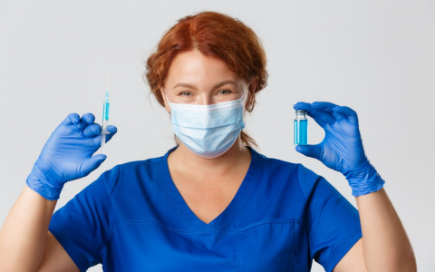 Вакцинация от  COVID-19 появится в календаре прививок