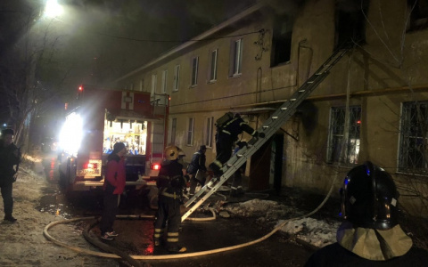 На пожаре во Владимире спасли троих детей