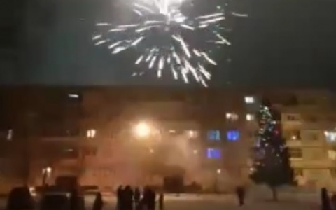 Под Владимиром альтруист устроил салют из 250 залпов