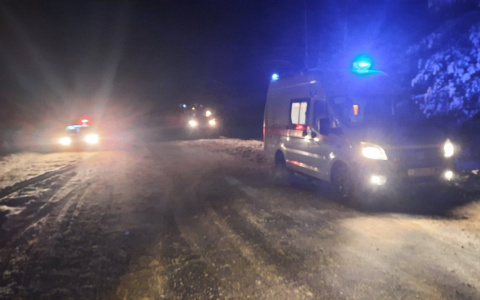 Ночная поездка закончилась для водителя легковушки в кювете