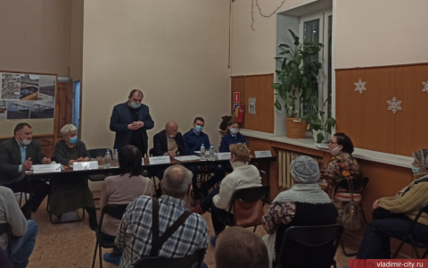 Жители Юрьевца просят защитить их от грохота и пыли