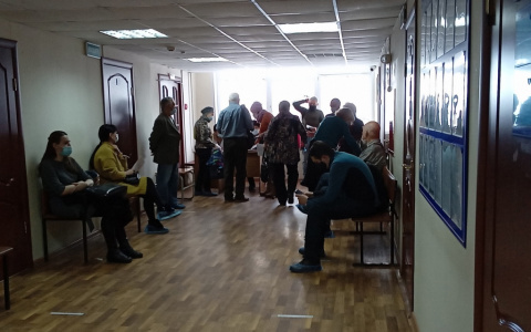 Хватит ли вакцины от COVID жителям Владимира?