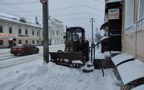 На Владимир движется сильнейший снегопад
