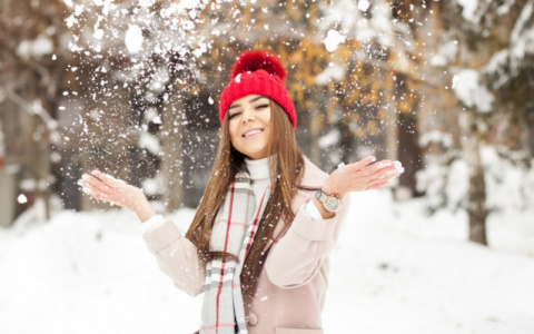 Гороскоп на 12 февраля: заводите полезные знакомства и задумайтесь о перспективах