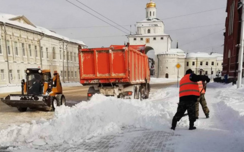 "Из-за неровностей на дороге того и глади попадешь в аварию"