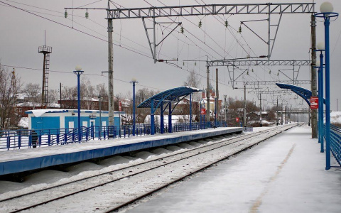 Неотапливаемые вокзалы и автобусы: с чем сталкиваются жители области в мороз?