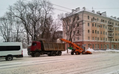 ЦУГД: "О парковочном месте надо думать заранее или парковаться платно"