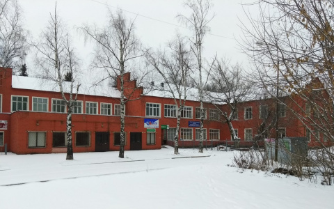 В облздраве рассказали, куда деваться пациентам владимирской поликлиники с трещиной