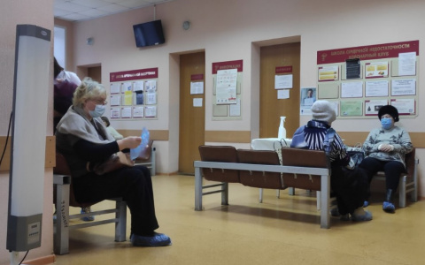 Отмечен абсолютный минимум заболевших коронавирусом за последние 5 месяцев