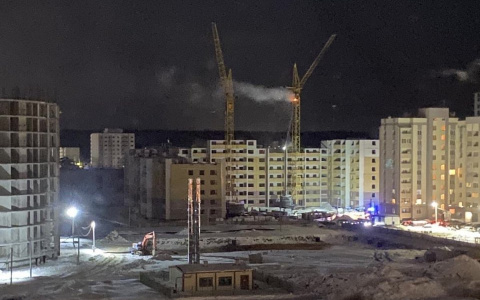 Пожарные рассказали, как тушили пожар в башенном кране в Юрьевце