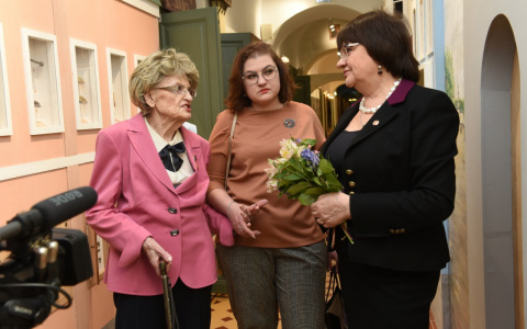 Алисе Аксеновой 90 лет!