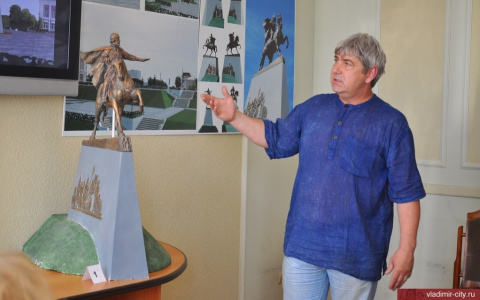 Владимирцам предстоит выбрать где будет стоять Андрей Боголюбский