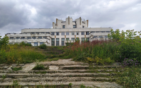 Область выделит на благоустройство парка у ДТЮ более 5 млн рублей