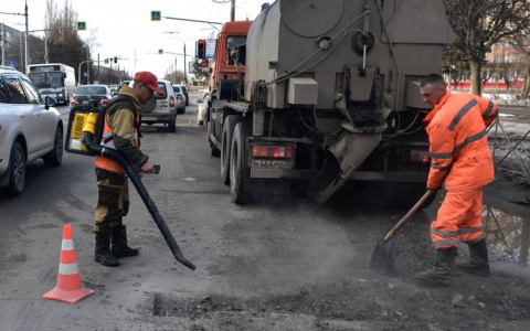 С начала года во Владимире уже успели отремонтировать более 2000 квадратных метров дорог