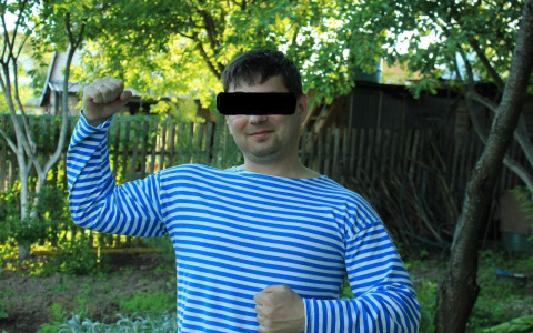 Бывший начальник отдела по конвоированию заставил подчиненных строить ему дачу