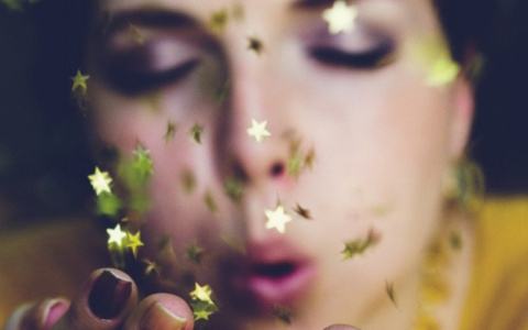 Гороскоп на 3 апреля: одни будут наслаждаться жизнью, другие столкнутся с неожиданностями