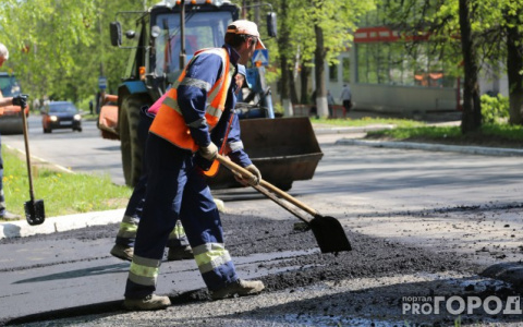Губернатор Сипягин назначил ответственных за ремонт дорог в регионе