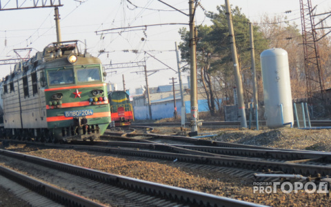 Во Владимирской области поезд сбил 17-летнего парня